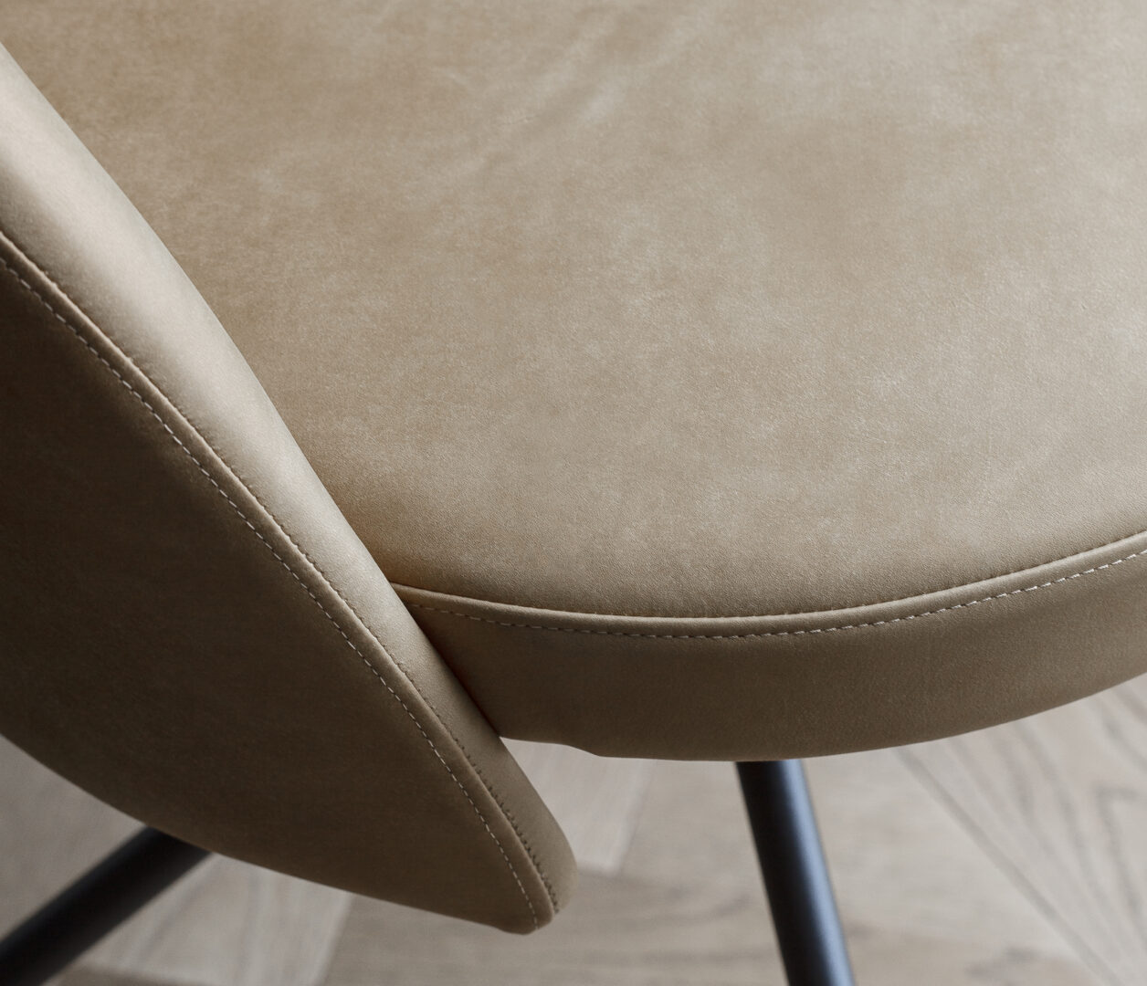 OCEE&FOUR – UK – Chairs – Venus – Details Image 1.jpg